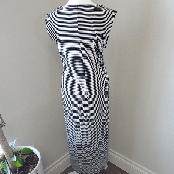 Old Navy M Summer Casual Dress - Picture 5 of 6